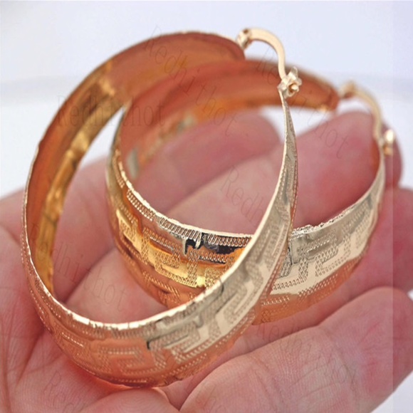 New Gold Filled Vintage Hoop Earrings, NICE EARRINGS, CUTE EARRINGS - Picture 2 of 5